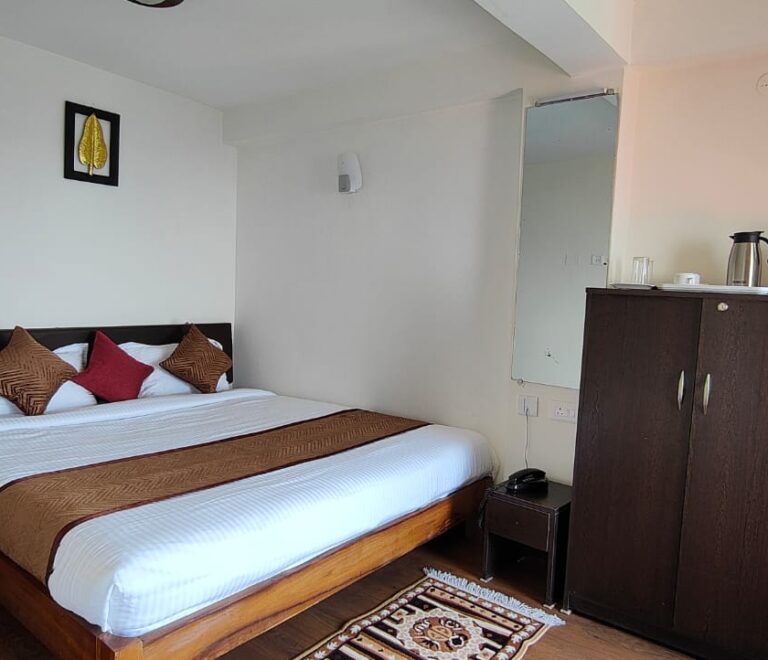 WhatsApp Image 2025-05-01 at 2.12.24 PM